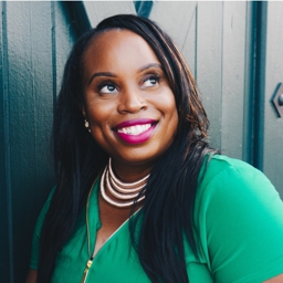 Awatar: Mrs. Dominque Herman